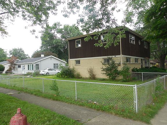4th image of 425 N Bierman Ave