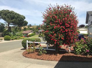 106 Aster Ct, Hercules, CA 94547