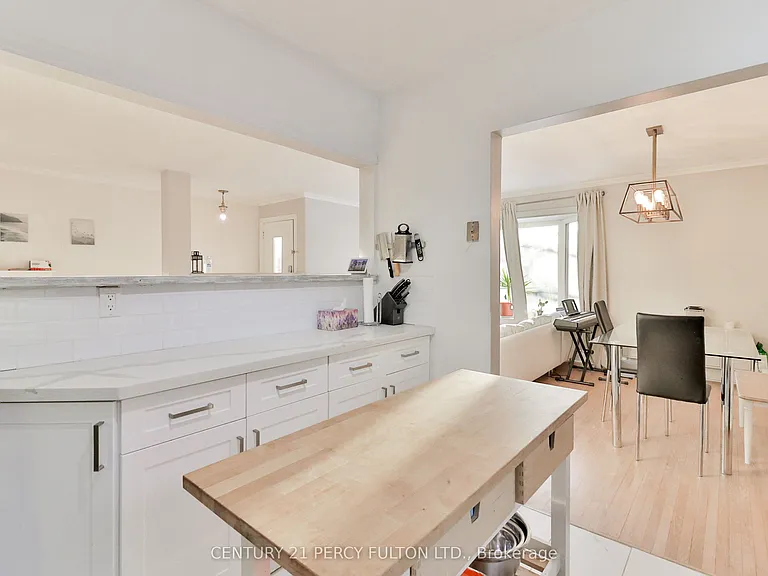 253 Chine Dr — Photo 15