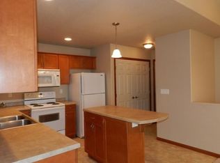 1113 37th Ave S, Moorhead, MN 56560