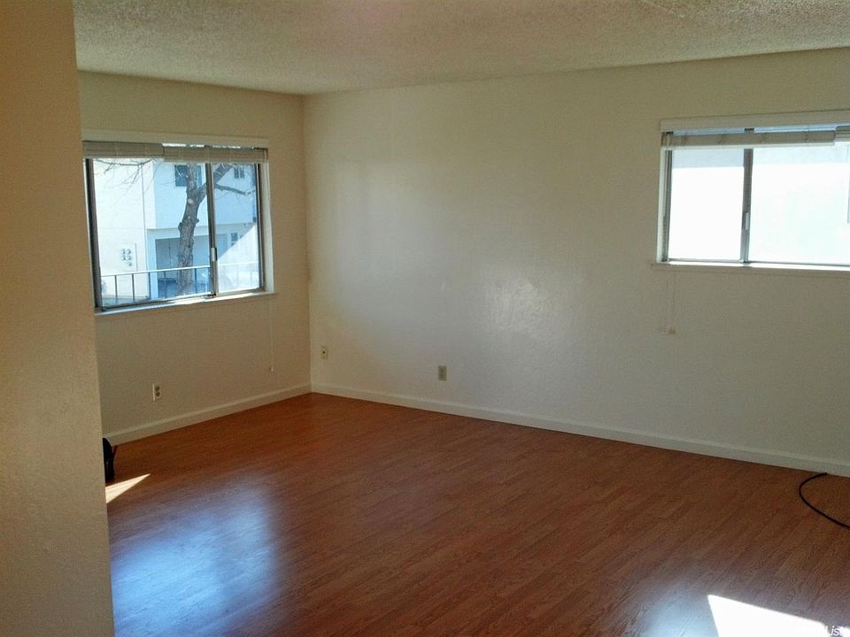 1st image of 6264 Longford Dr APT 4