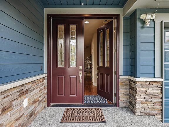 4th image of 21237 SE 25th St