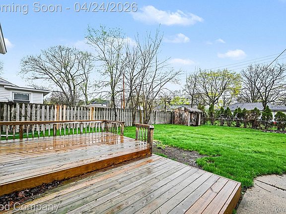 4th image of 4404 Samoset Rd