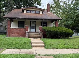 396 S McClellan Ave, Decatur, IL 62522