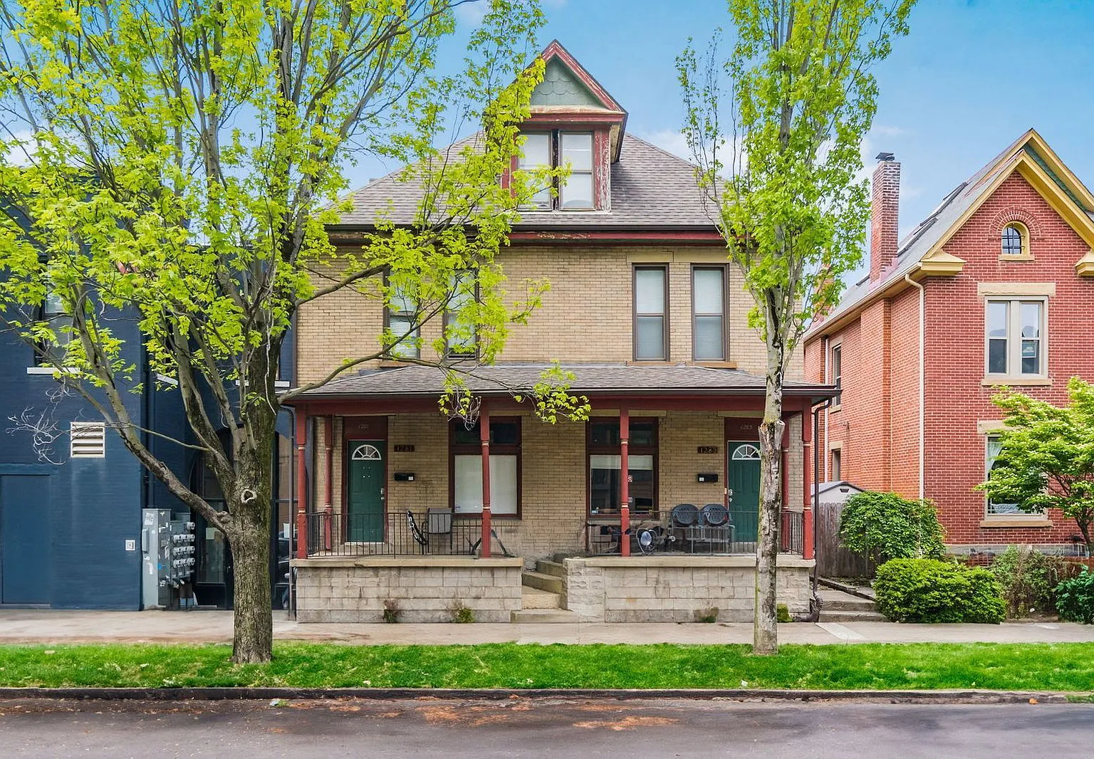 4 bed, 2.0 bath, $1,895 — Photo 1