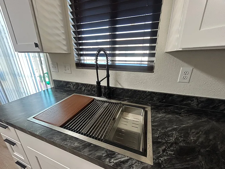 8228 Linden Rd #B — Photo 4