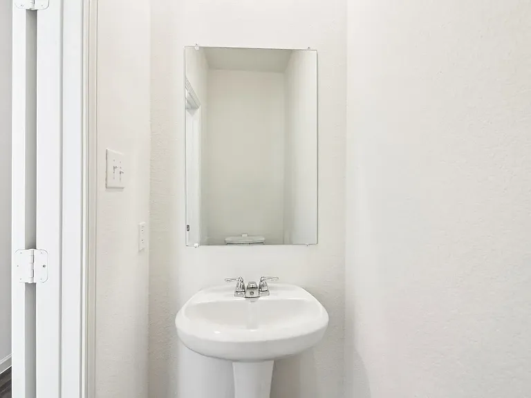 2105 Prairie Ln — Photo 4