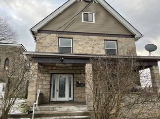 401 Jackson St APT 3, Rochester, PA 15074