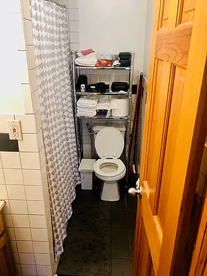 Rented by Yoo Dotan, LREB | media 19