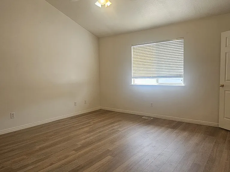 3175 W Davencourt Loop — Photo 16