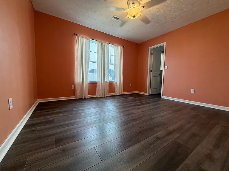4266 Tingle Dr — Photo 23