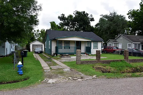 6229 Clover Ridge St Photo 1