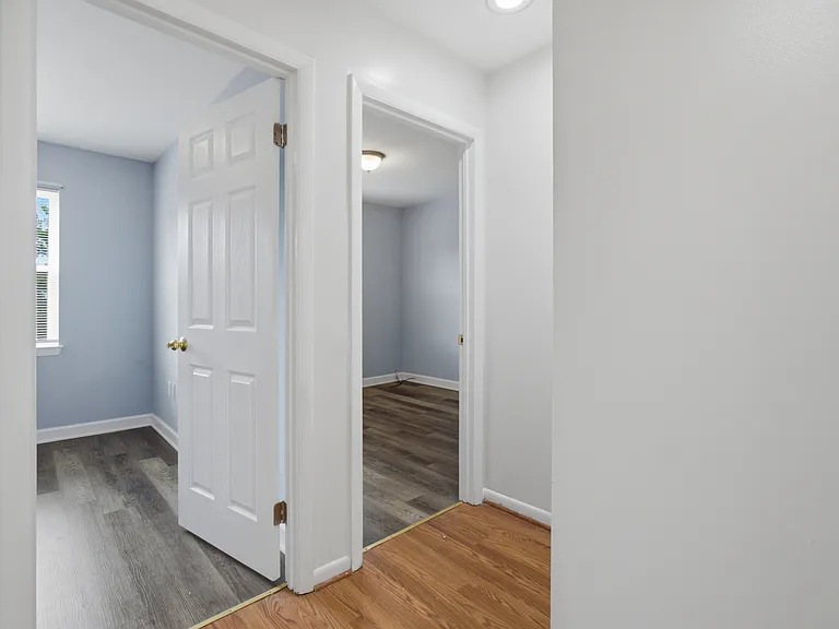 398 Harry S Truman Dr — Photo 11