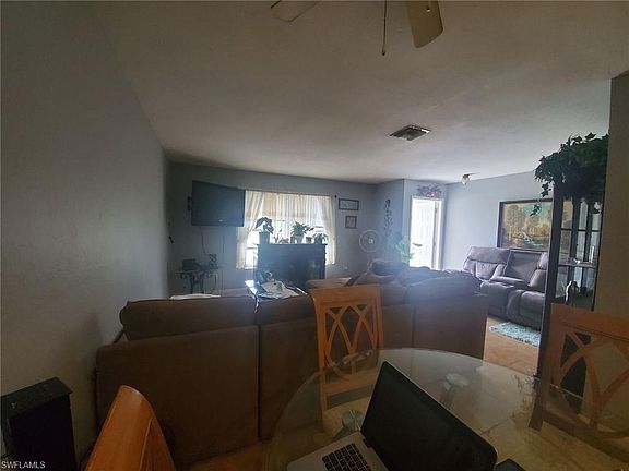 4th image of 19056/058 Miami Blvd