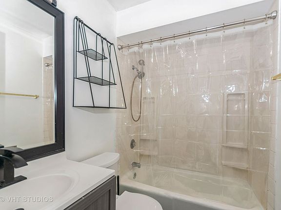 3rd image of 4823 W 109th St #5302