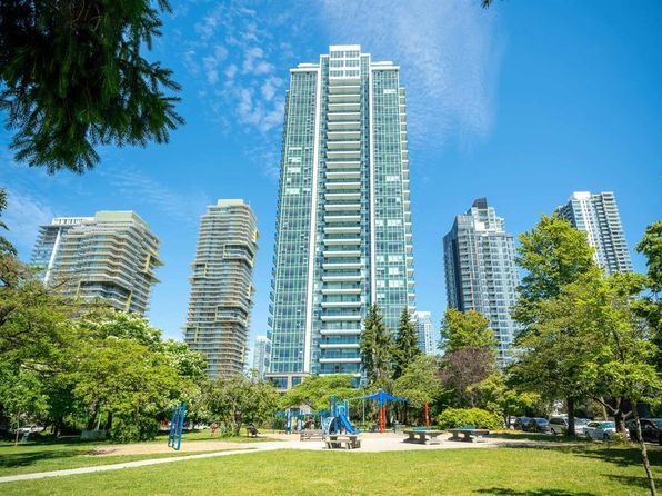 6463 Silver Ave #701, Burnaby, BC V5H 2Y3