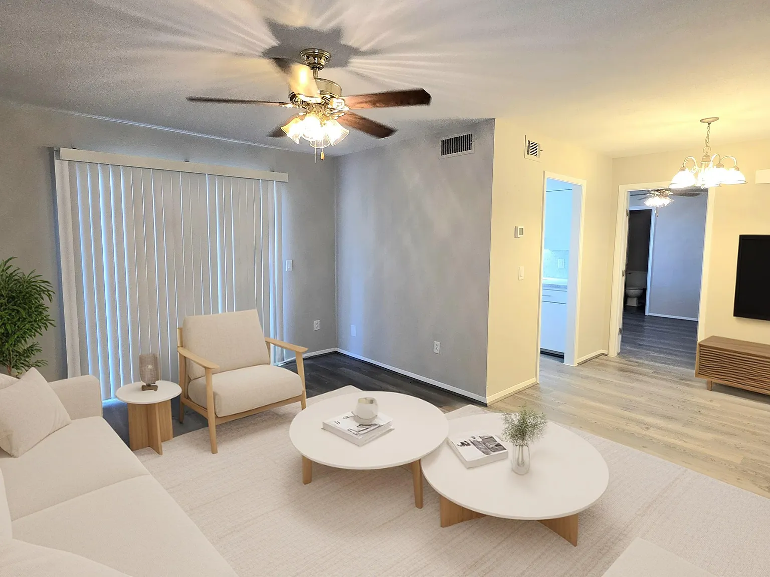 NICE, Clean 1 Bedroom Apartment — Photo 3