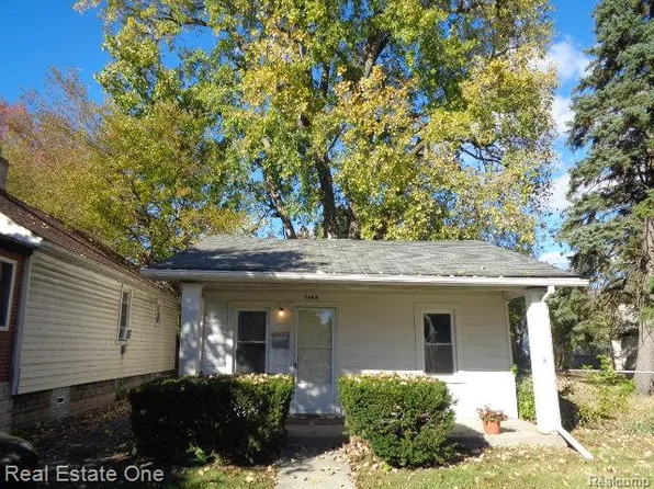 1489 Woodward Hts, Ferndale, MI 48220