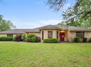 412 E 4th St, Blooming Grove, TX 76626
