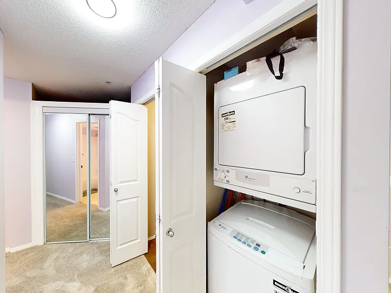 8 Bridlecrest Dr SW #2304 — Photo 6