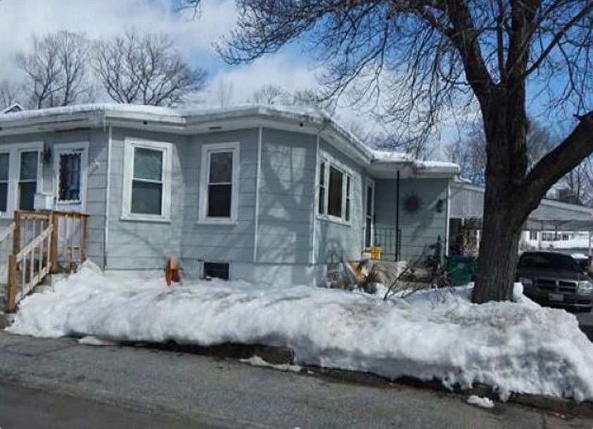 2nd image of 60 Felton St