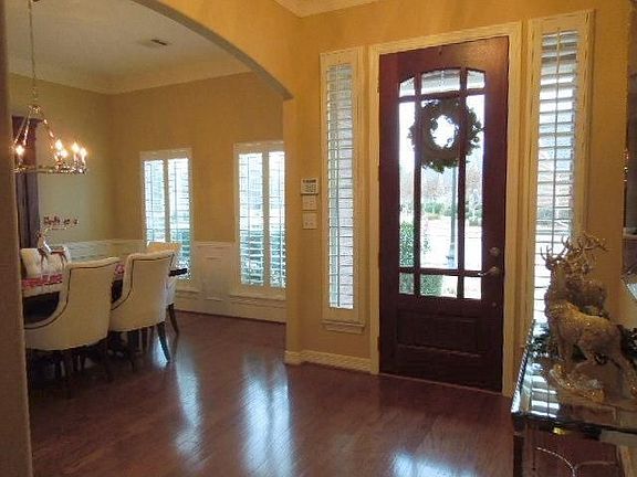 5th image of 2213 Bedford Cir