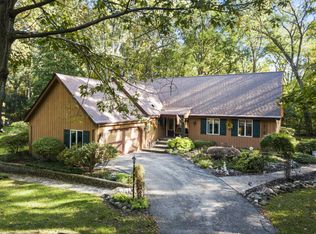 27W767 Washington Ave, Winfield, IL 60190