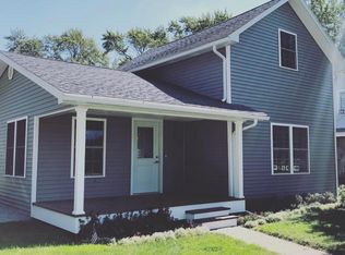 451 S Main St, Nappanee, IN 46550