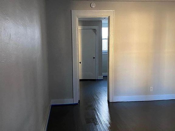 4th image of 299 N State St #299
