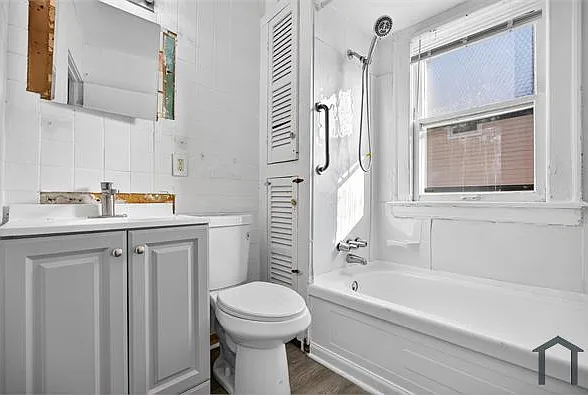 16701 Raymond St — Photo 8