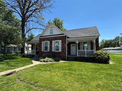 842 N 6th St, Breese, IL, 62230