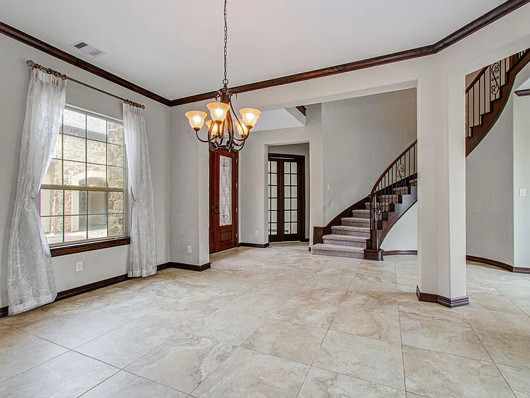 5711 Avon Landing Ln — Photo 6