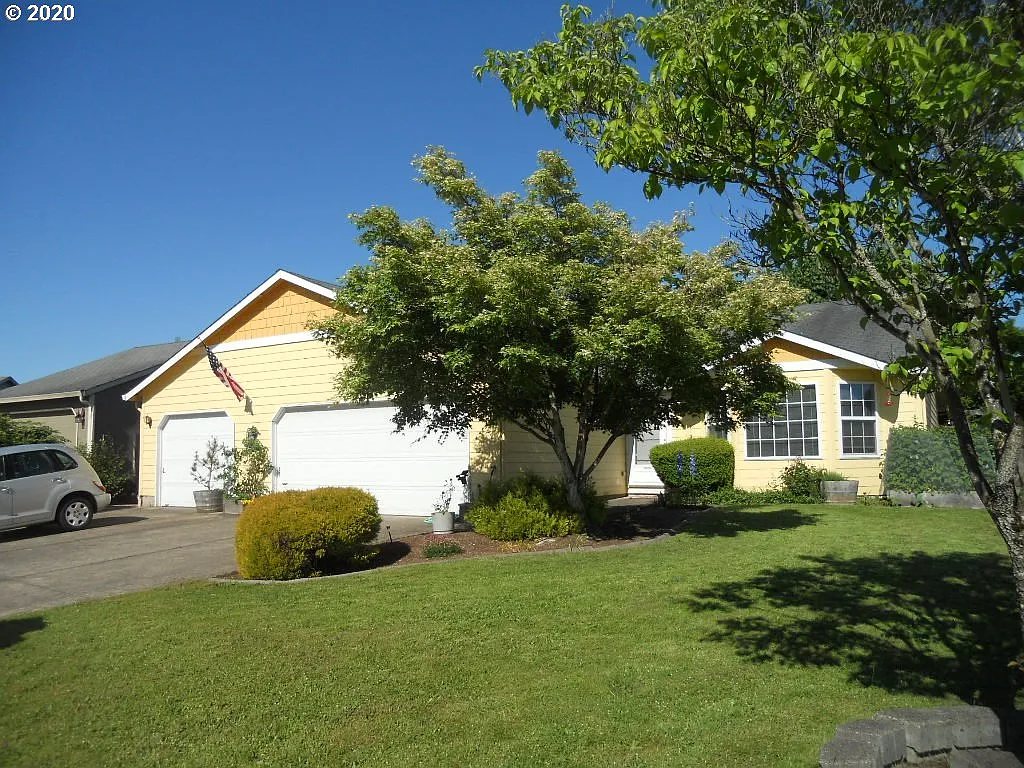 1701 NW 7th Ct photo 1