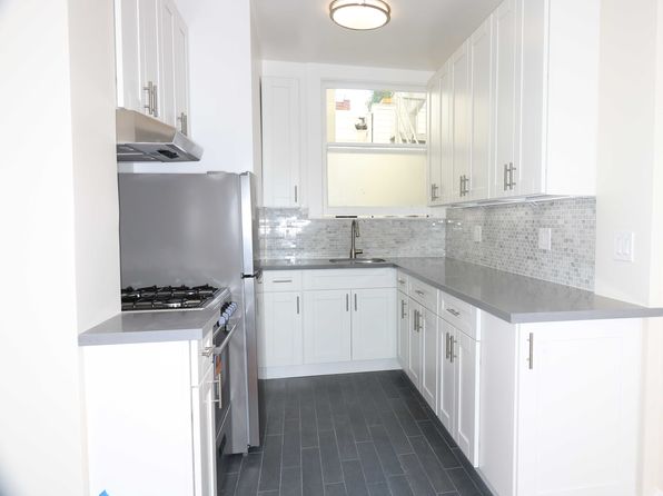 233 Cervantes Blvd APT 202