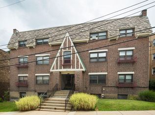 5660 Munhall Rd APT B2, Pittsburgh, PA 15217