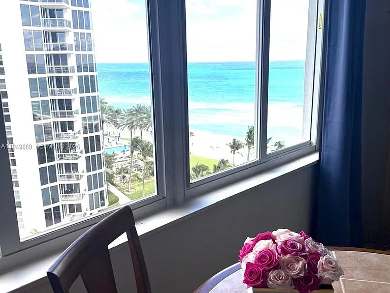 19201 Collins Ave #823 — Photo 28