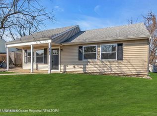 152 Windward Dr, Barnegat, NJ 08005