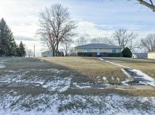 709 E 2nd St, Woodward, IA 50276