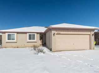 35342 Wright Cir, Sterling Heights, MI 48310