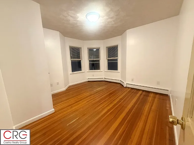 8 Pearl St #3 — Photo 17