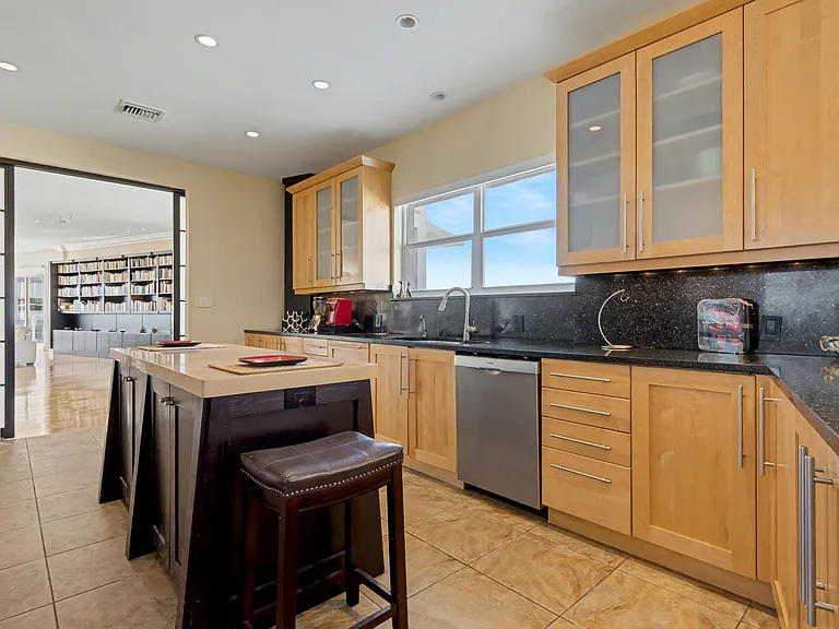 3430 Galt Ocean Dr #1 — Photo 13