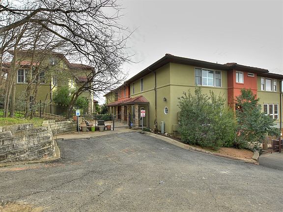 2nd image of 2101 N Lamar Blvd APT 1