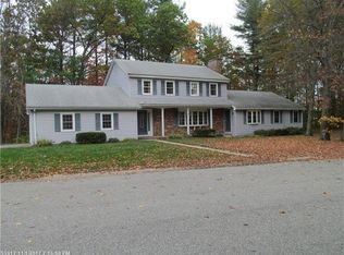 2 Eastview Dr, Sanford, ME 04073