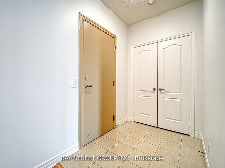 70 Town Centre Ct #Penthouse 3603 — Photo 14