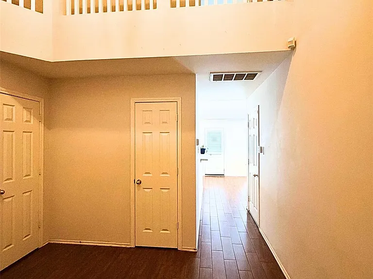 9011 Canton Park Ln — Photo 4