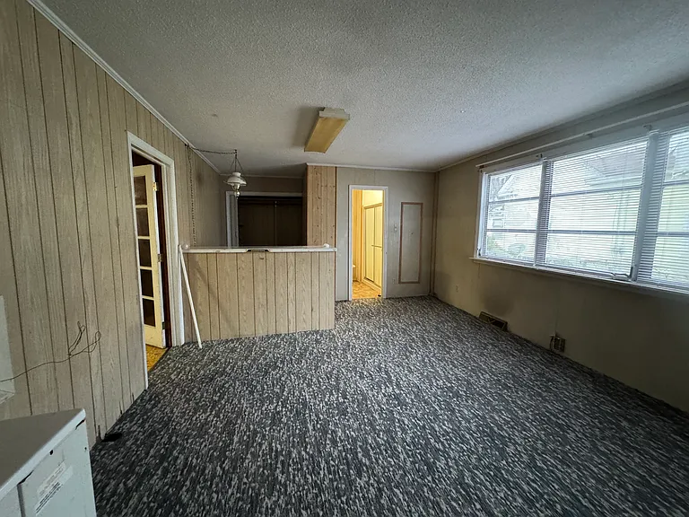 Laundry/Office Area with full bath