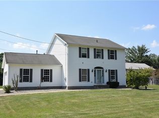 2970 Carl St, Barberton, OH 44203