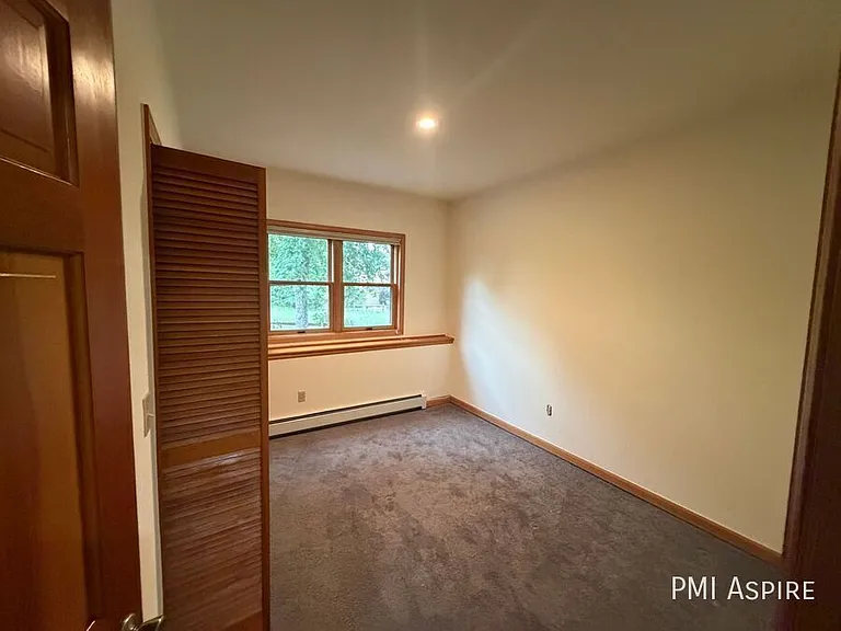 1940 Tincup Ct — Photo 29