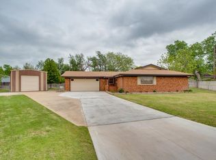 2825 Sage Dr, Enid, OK 73701