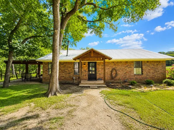 101 Rose Way, Aquilla, TX 76622